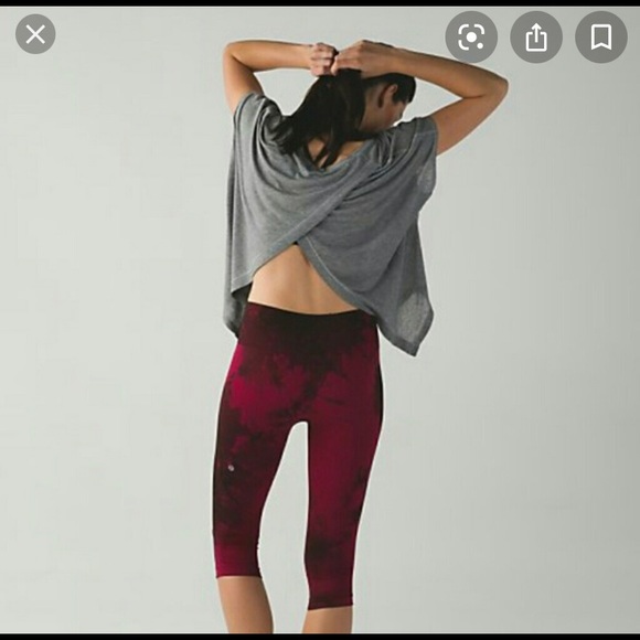 Lululemon crop in the flow workout leggings - Picture 4 of 4